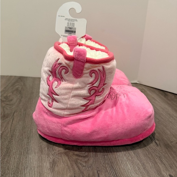 Super Cute Pink Women's Cowboy Boot Slippers- NWT - Picture 1 of 3